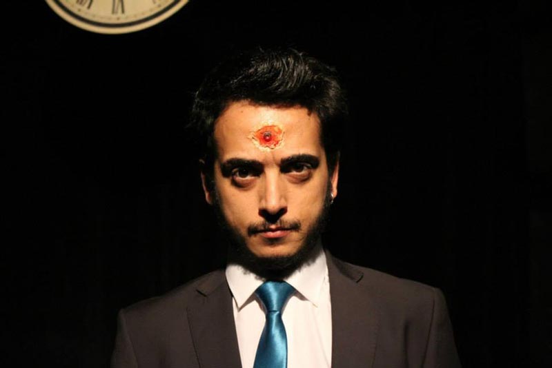 3 Maymun - Sahne Görüntüsü 2