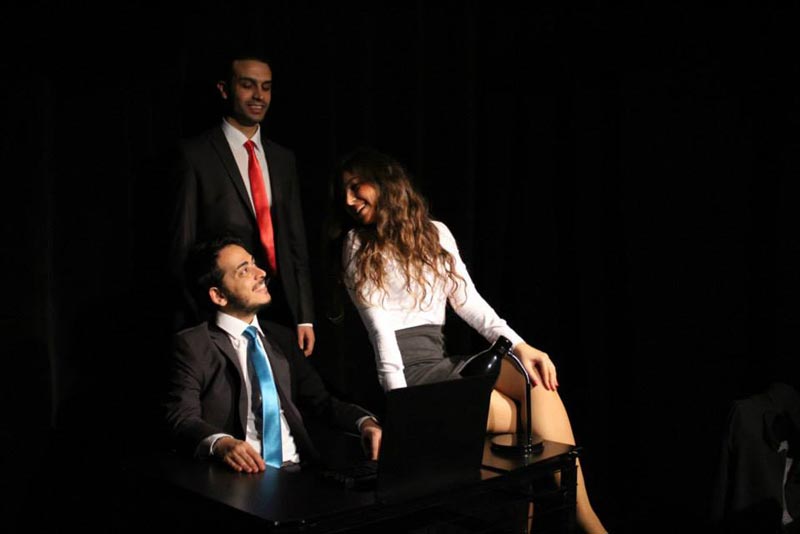 3 Maymun - Sahne Görüntüsü 6